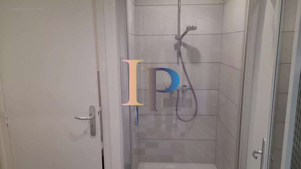 Maison à LA CLAYETTE