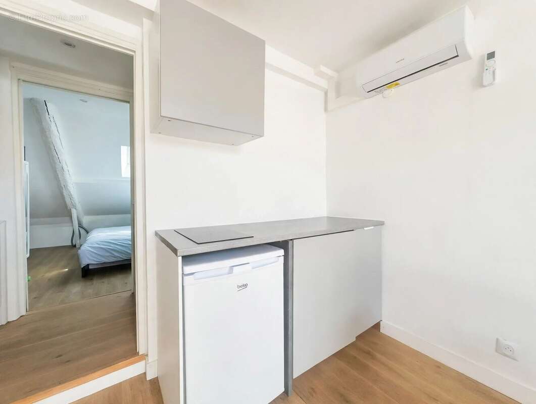 NICE CENTRE - Rue Assalit - 279 000 € HCV - Investissement double loyers - 7,31%brut - photo 4