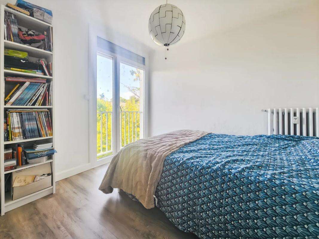 Appartement à SIX-FOURS-LES-PLAGES