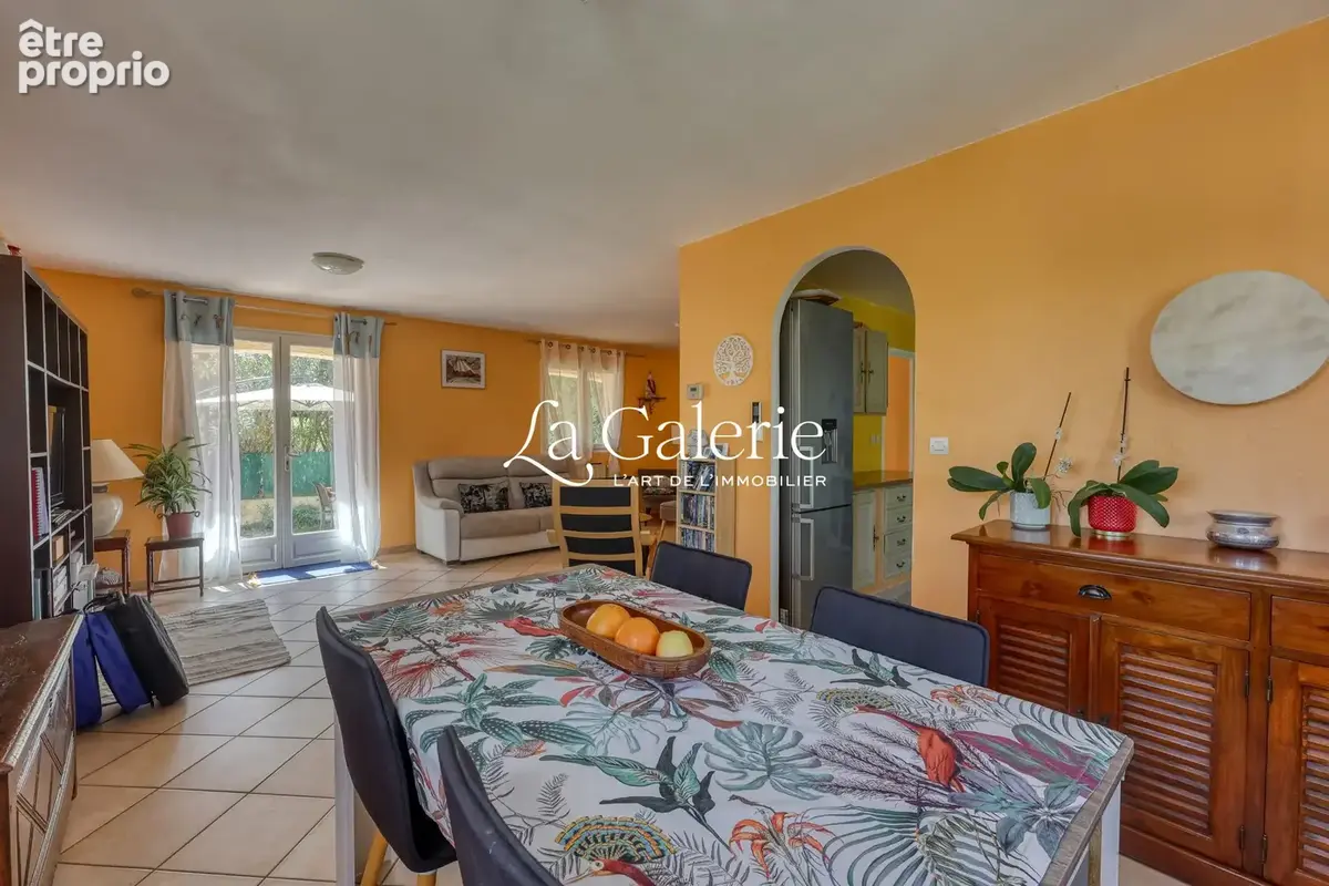 Maison 5 pièces 118 m² à vendre à Le Pradet (83220) - photo 9