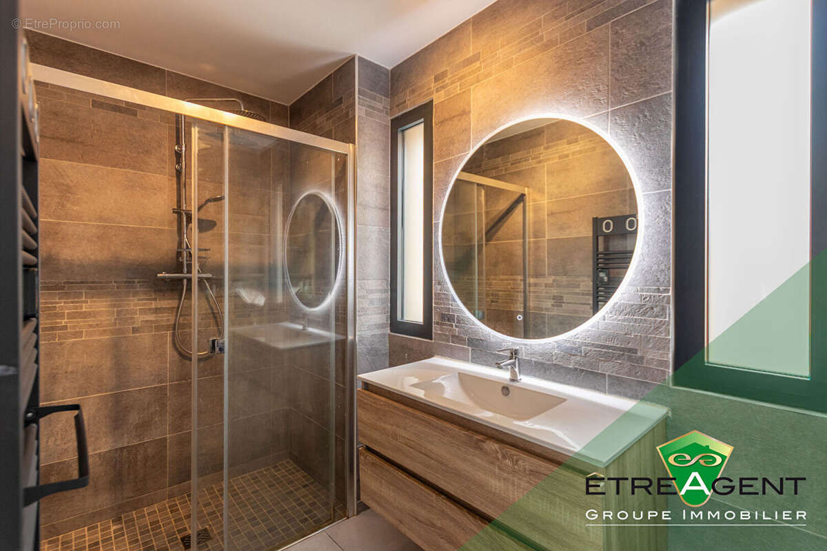 Maison à OINVILLE-SUR-MONTCIENT