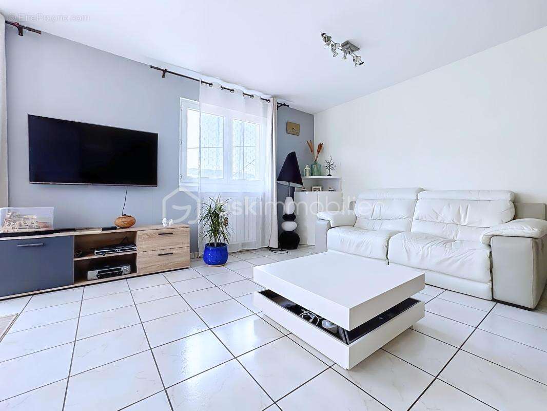 Maison individuelle avec fort potentiel – Terrain de 450 m² – Échirolles - photo 7
