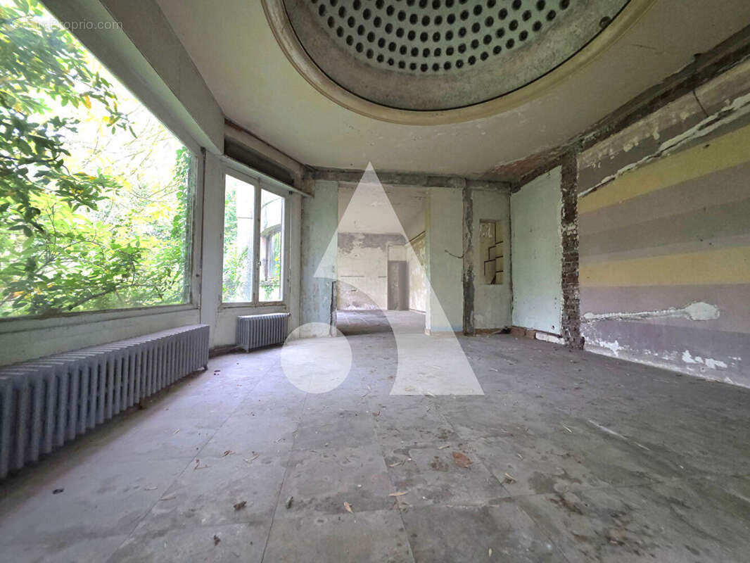 Maison à SAINT-MAUR-DES-FOSSES