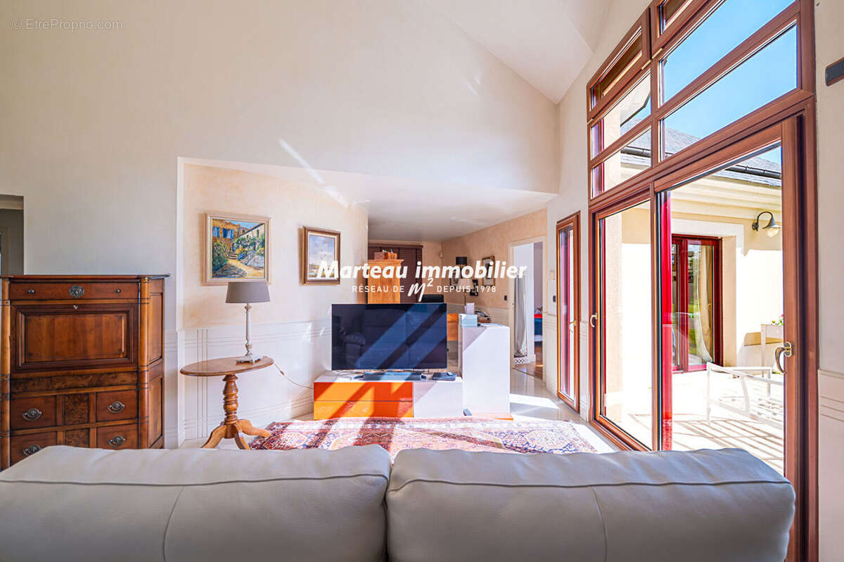 Maison à VOIVRES-LES-LE-MANS