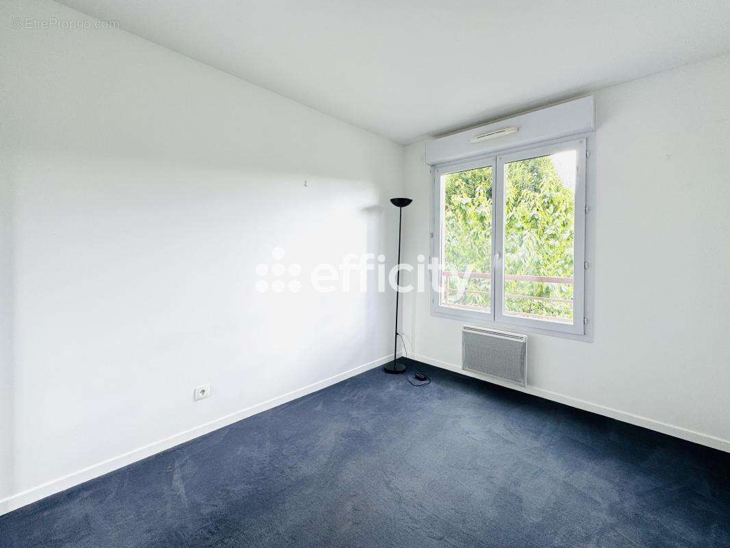 Appartement à CHATILLON