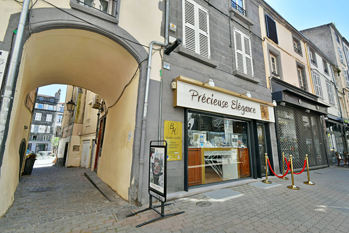 Commerce à CLERMONT-FERRAND