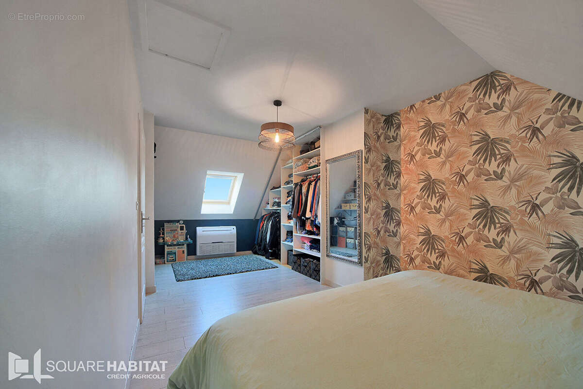 Maison à MONTIGNY-EN-GOHELLE