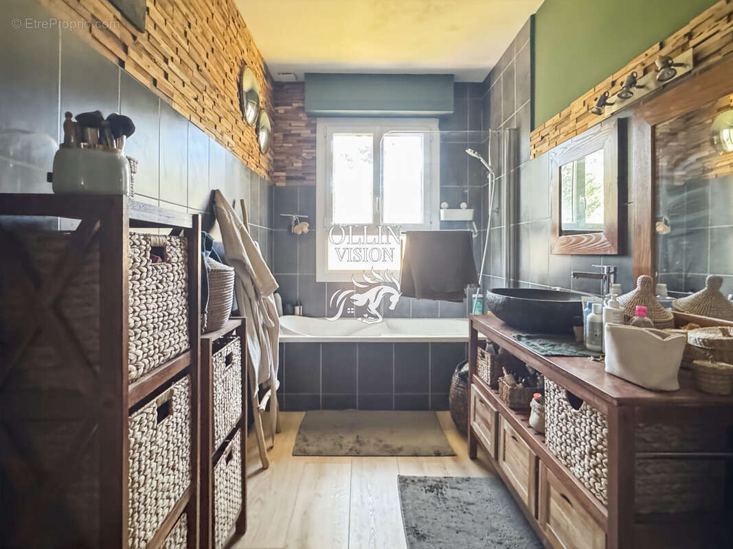 Maison à LE BOUSCAT