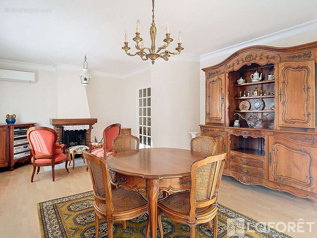 Maison à SAINT-JEAN