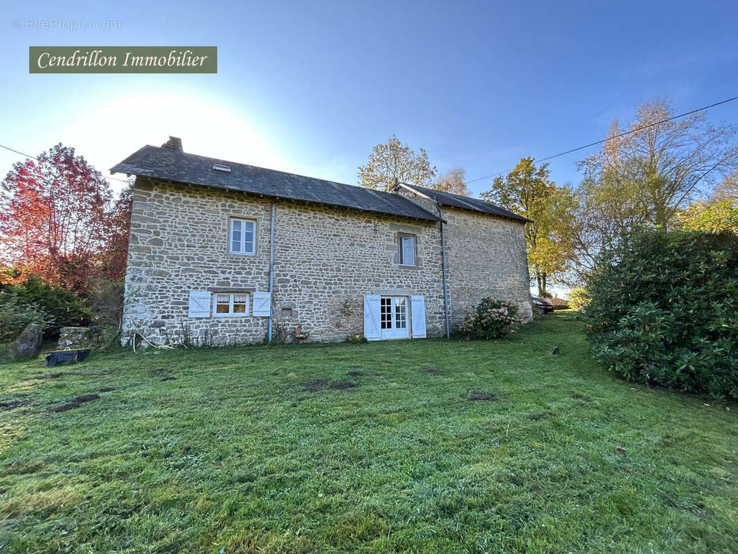 Maison à SAINT-MARTIN-CHATEAU