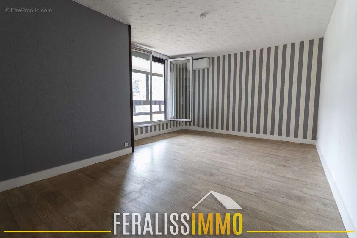 Appartement à ERAGNY