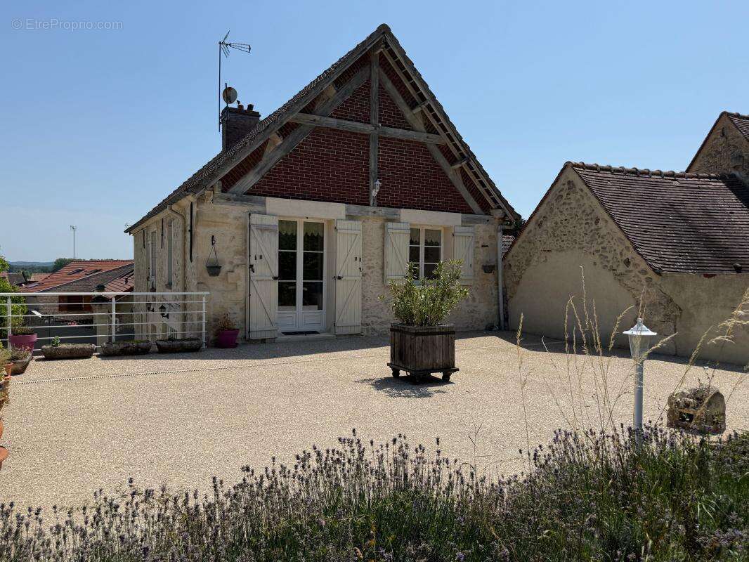 Maison à CINQUEUX