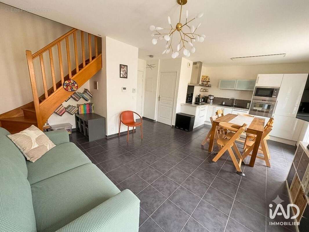 Appartement 64 m² à Le Plessis-Robinson  - photo 5