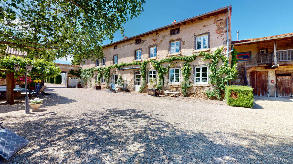 Maison à SAINT-PAUL-DE-VEZELIN