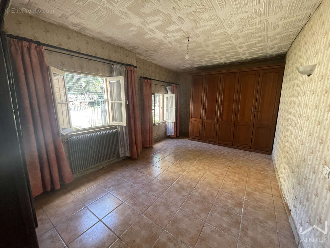 Maison à SAINT-DENIS