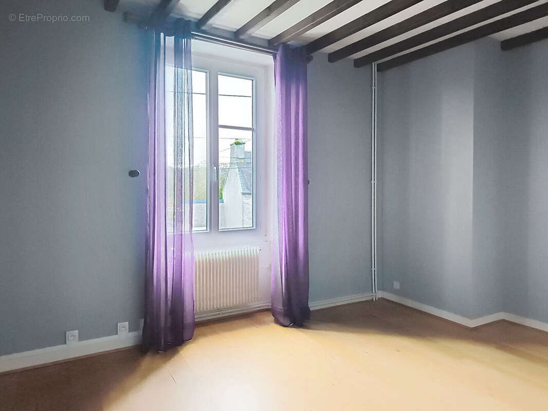 Maison à TOURLAVILLE