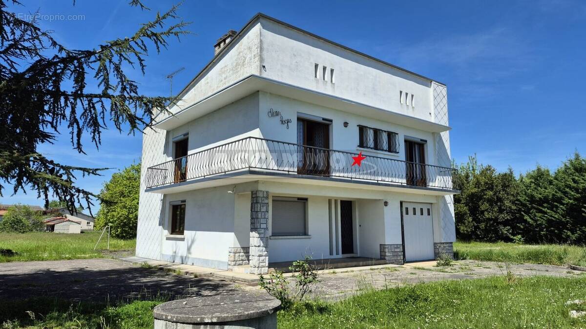 Maison à LAVAUR