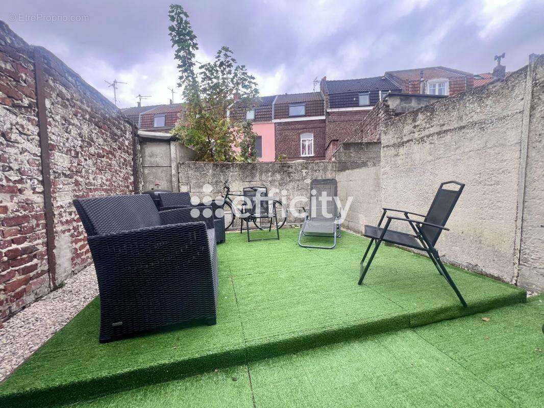 Maison à FACHES-THUMESNIL