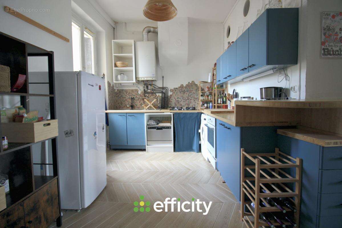 Appartement 50 m² à Villeurbanne  - photo 2