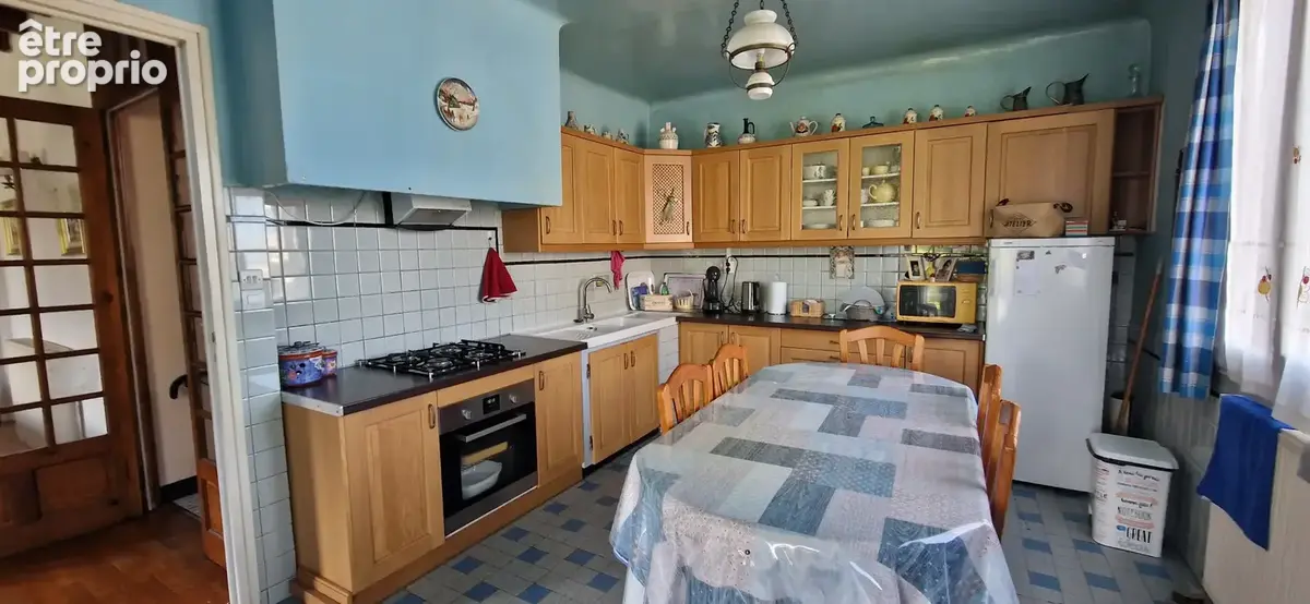 EXCLUSIVITE - ILLE SUR TET Maison de ville sur 3 faces avec jardin de 500 m2 env Bon Quartier - photo 3
