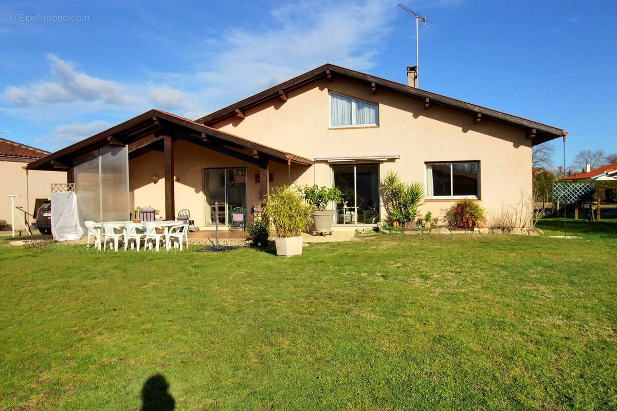 Maison à SOUSTONS
