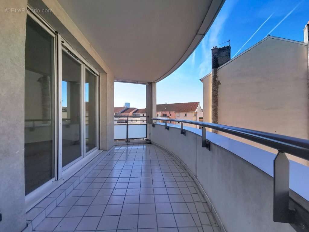 Appartement à VILLEURBANNE
