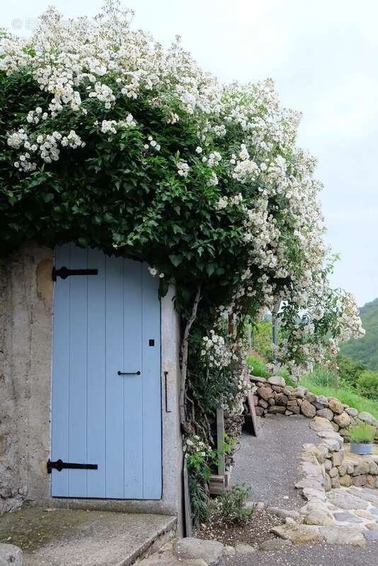 Appartement à PRIVAS