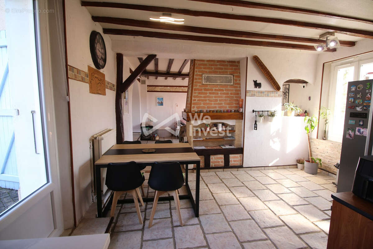 Maison à COULOMMIERS