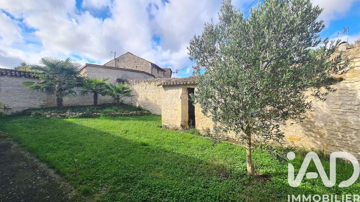 Photo 6 - Maison à LE ROCHEREAU