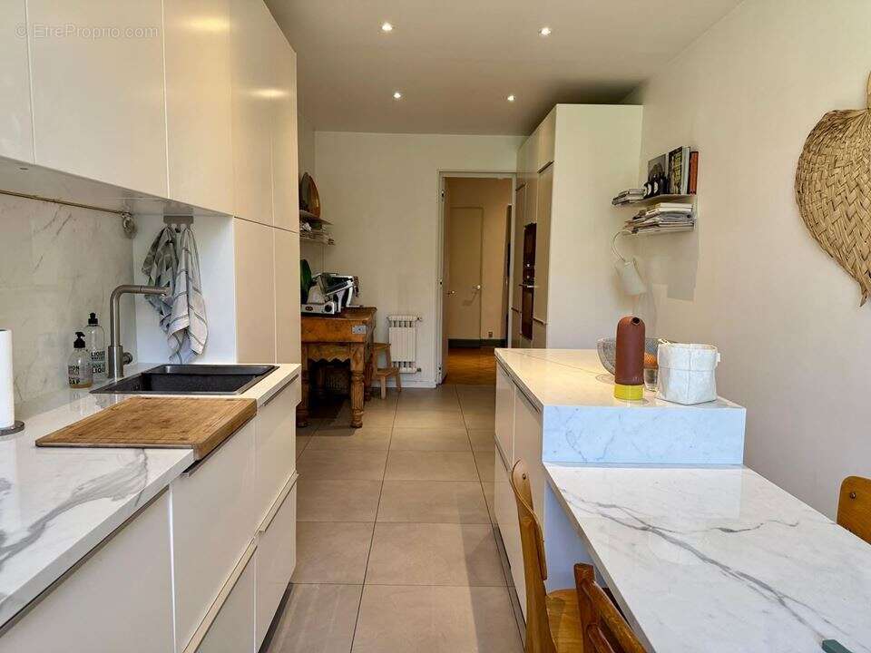 Appartement à MARSEILLE-8E
