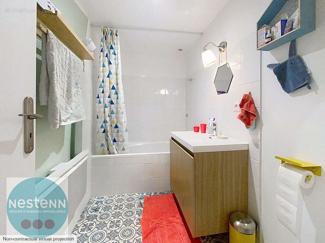 Maison de ville 4 pièces Orléans 110 m2 et sa cour privée sans vis à vis - photo 3