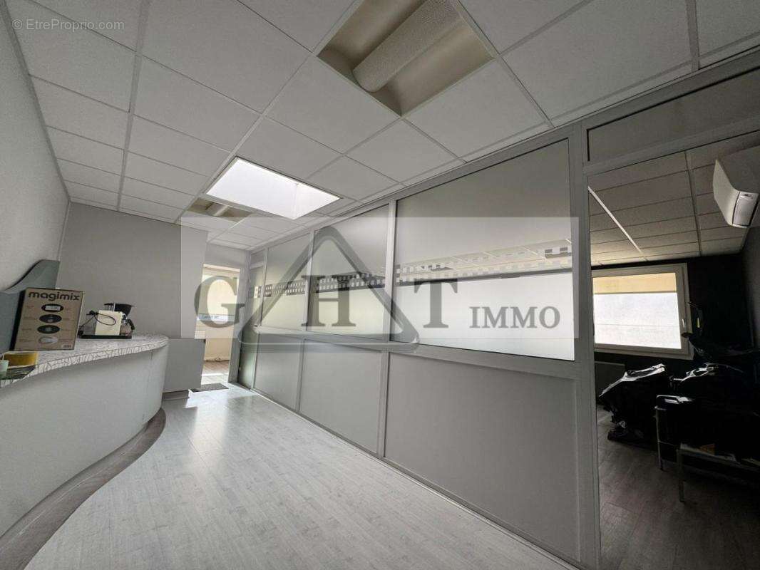 Commerce à NOISY-LE-SEC