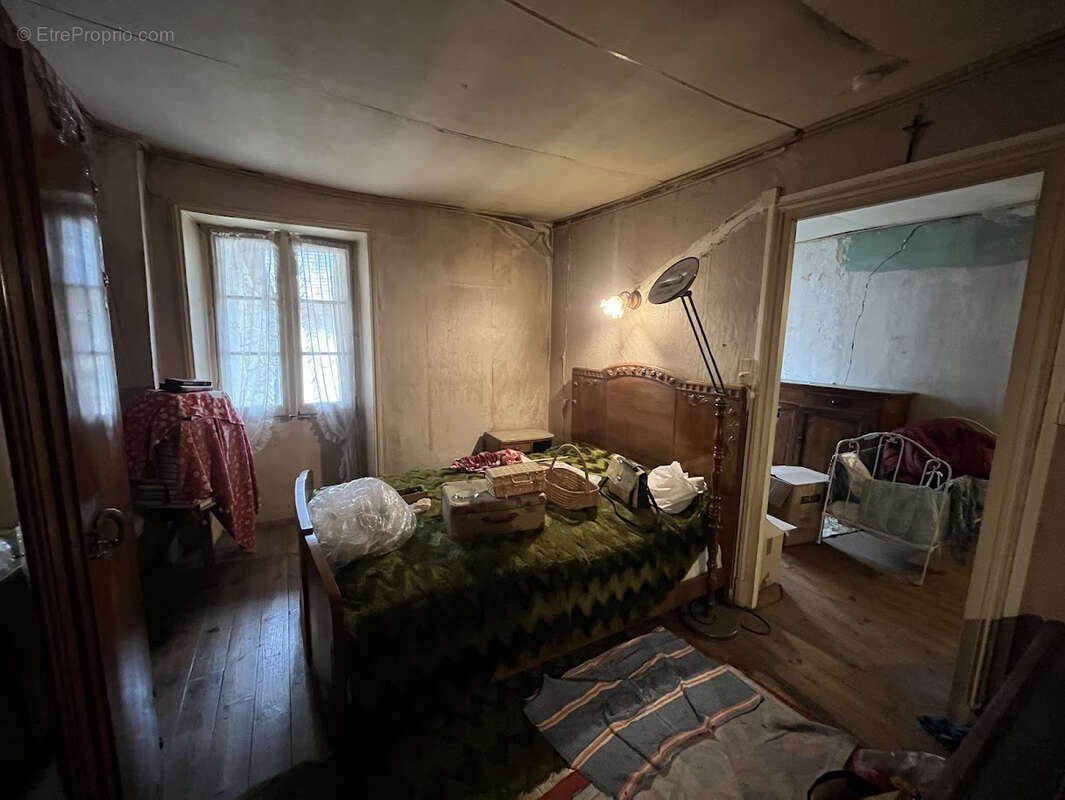 Maison à PERPEZAC-LE-BLANC