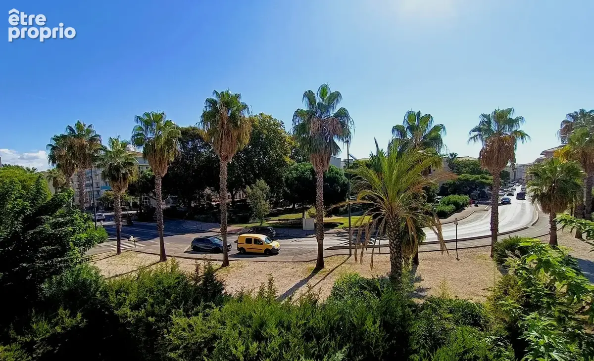 Appartement à FREJUS
