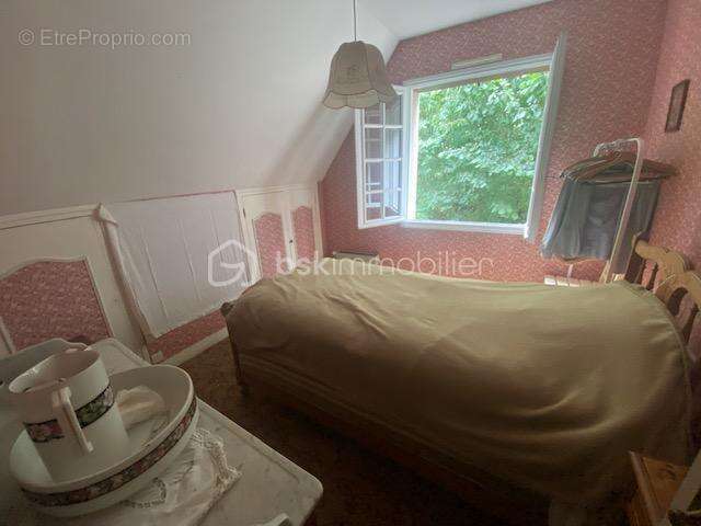 Coup de cœur assuré : Maison familiale avec vie de plain-pied 7 pièces au calme à Bretteville-sur-Laize - photo 7