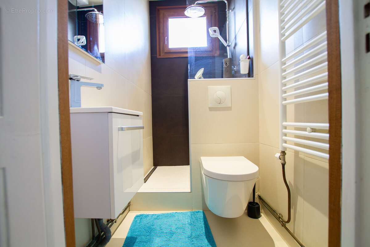 Maison à VILLENEUVE-LE-ROI