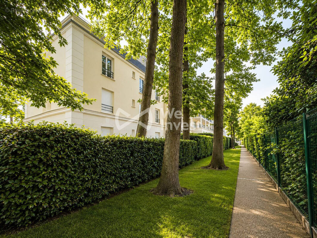 Appartement à LE PLESSIS-TREVISE