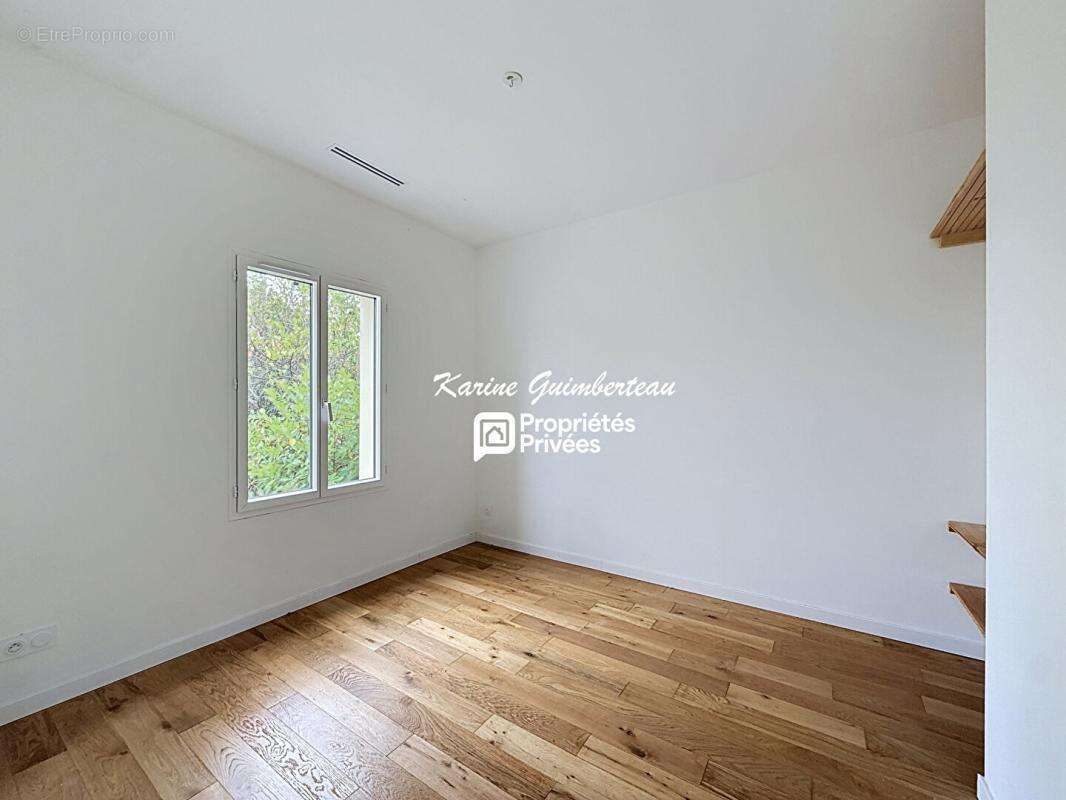 Maison de plain-pied, avec 4 ou 5 chambres, jardin - photo 18