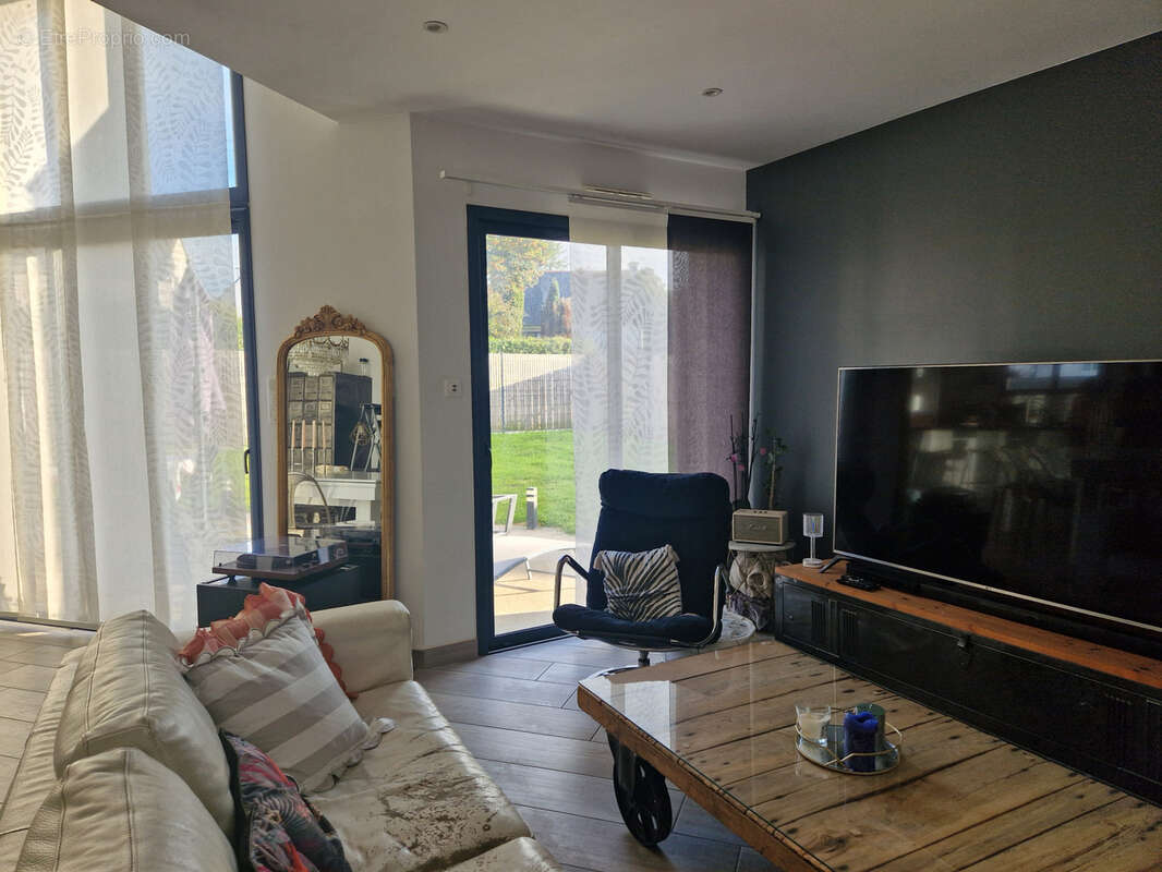 Maison à NOYAL-PONTIVY