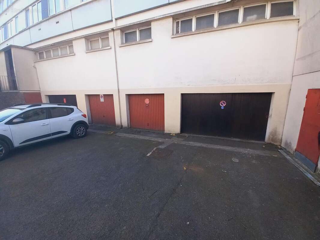 garage