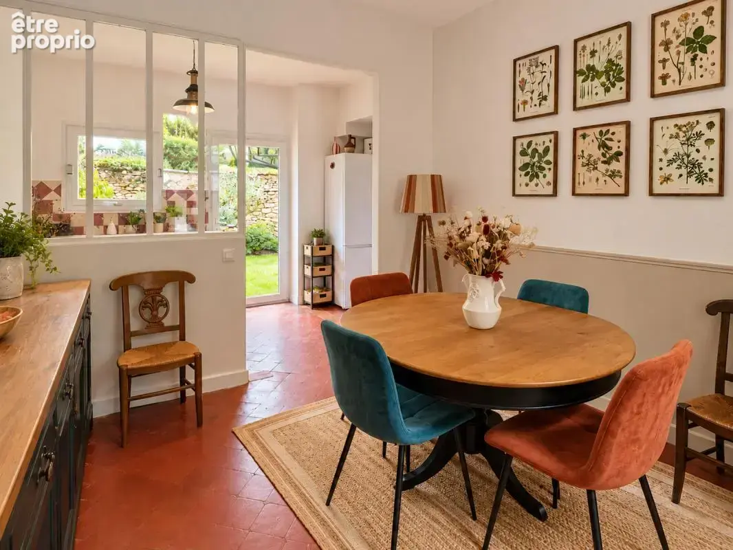 Tres belle maison ancienne de 8 pieces en parfait etat avec garage - photo 3