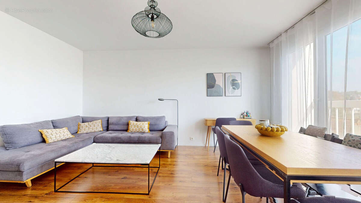 Appartement à VILLEMOMBLE