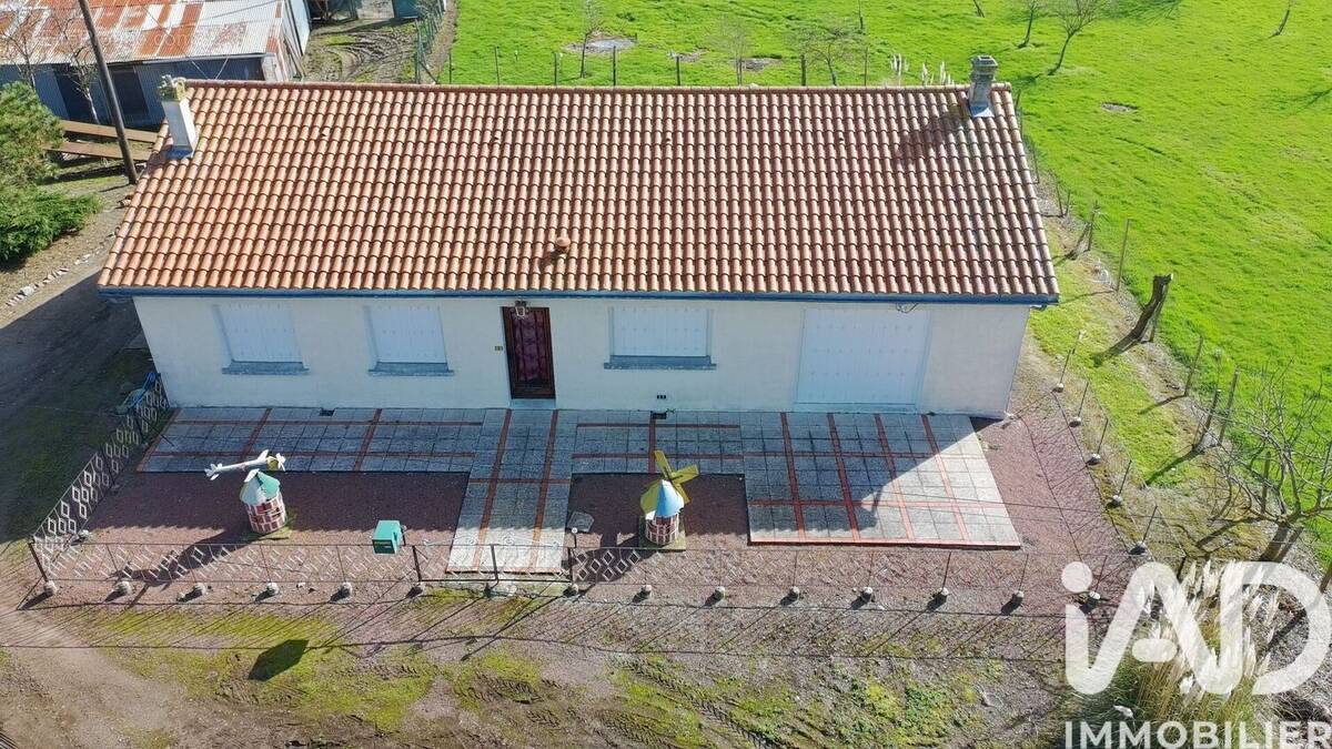 Photo 1 - Maison à CERSAY