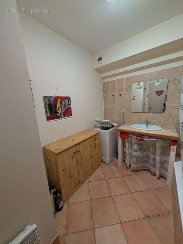 Appartement à LAROQUE