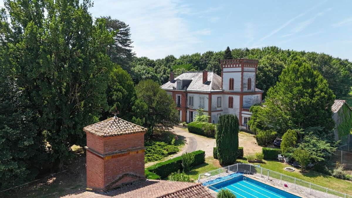 Château de caractère avec orangerie & potentiel évènementiel - Saint-Nauphary, à 10 min de Montauban et 50 min de Toulouse - photo 16