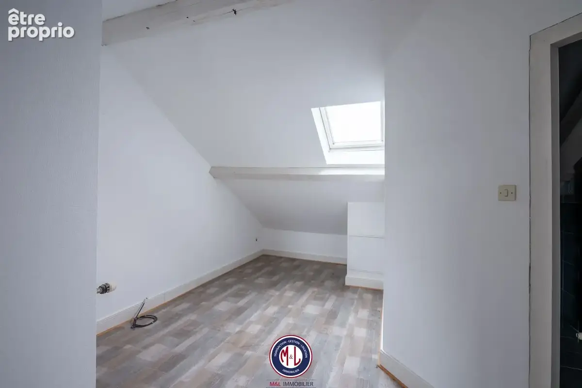 Appartement 137.40m² 2 chambres, un bureau et dépôt . - photo 13