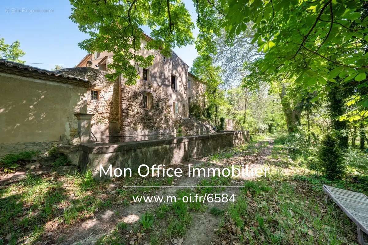 Référence : 6584-ANC - Domaine d'exception aux portes du Luberon - photo 7