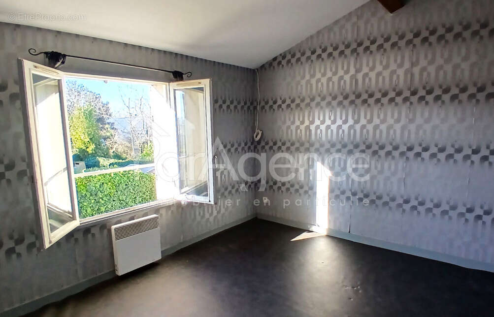 Maison à VAUX-SUR-MER