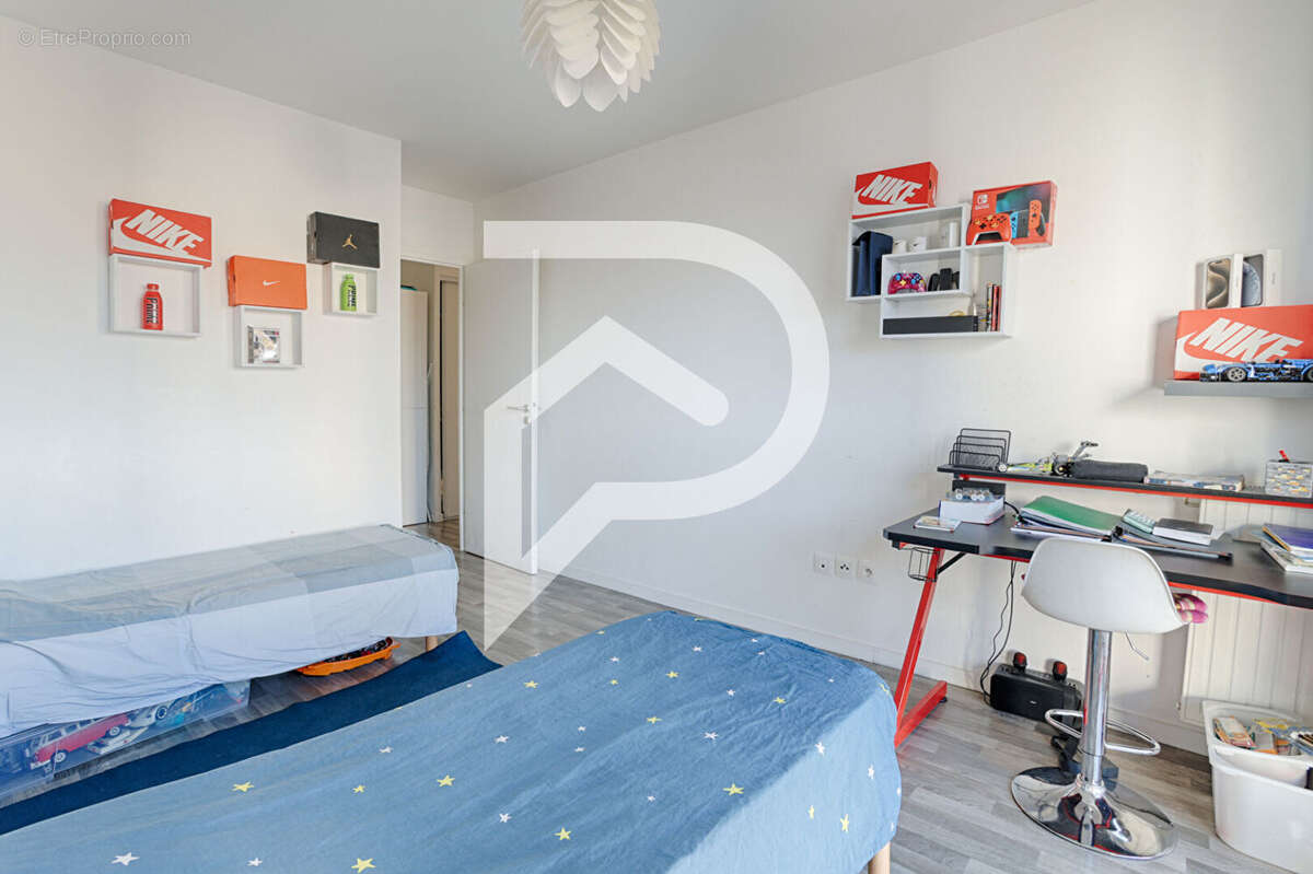 Appartement Colombes 4 pièce(s) 83.71 m2 - photo 8