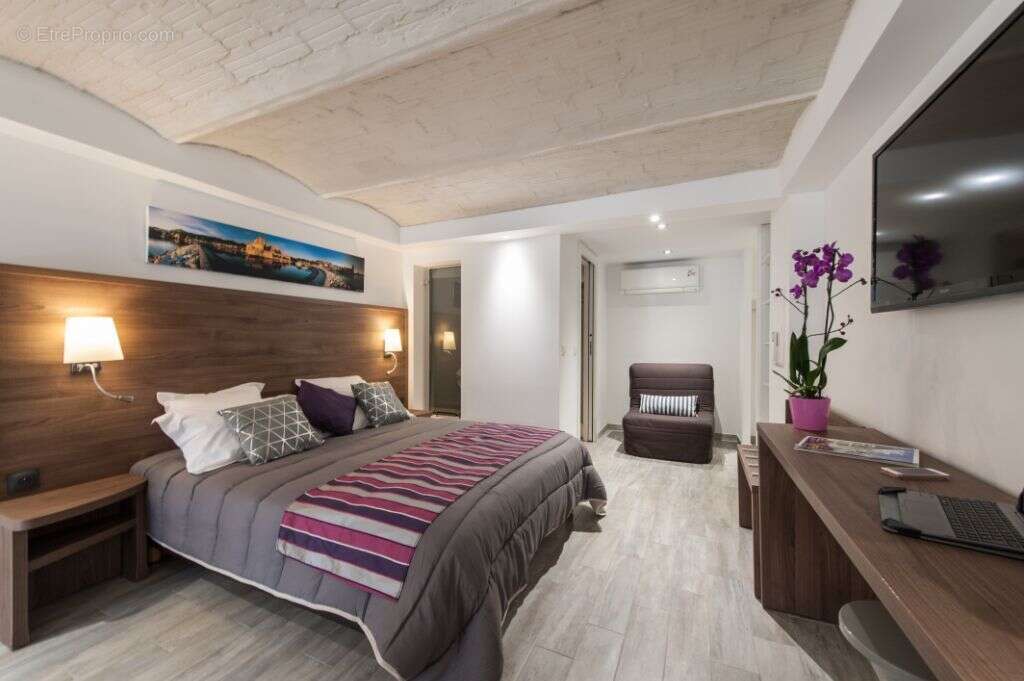 Appartement à SAINT-CYR-SUR-MER